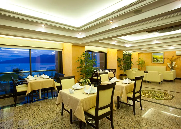 Oersmaris Boutique 4*