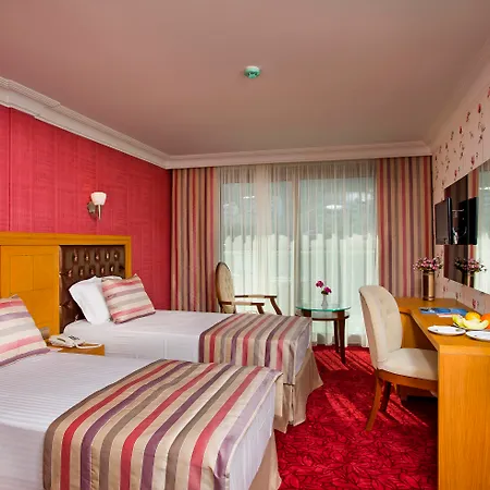 ホテル Oersmaris Boutique 4*