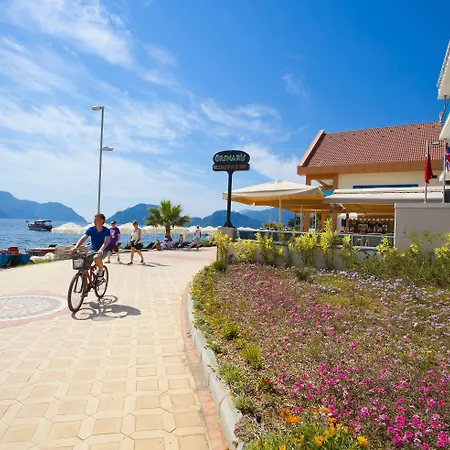 Oersmaris Boutique Hotel 4*