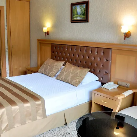 Oersmaris Boutique Hotel 4*