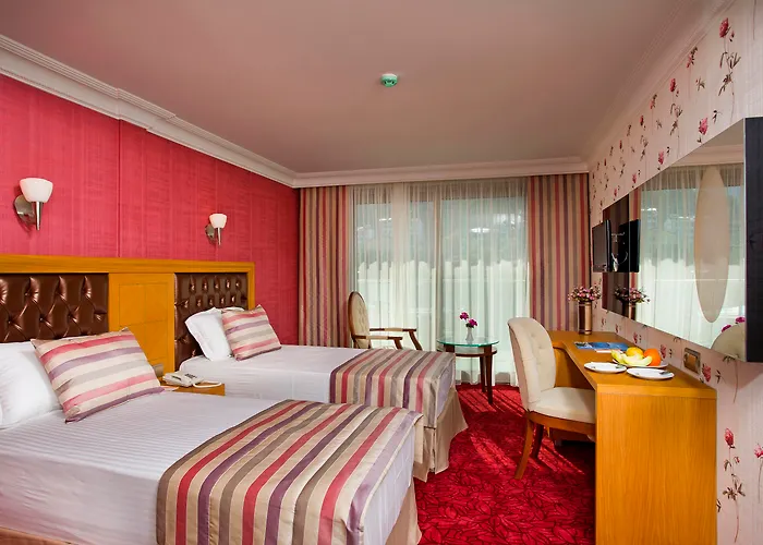 Hotel Oersmaris Boutique 4*