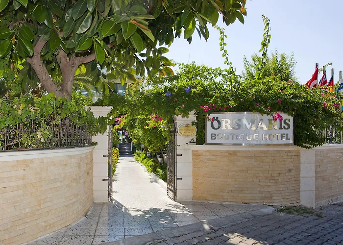 Hotel Oersmaris Boutique 4*