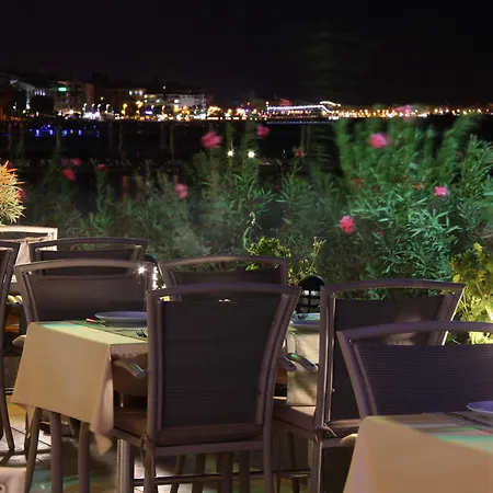 Hotel Oersmaris Boutique 4*